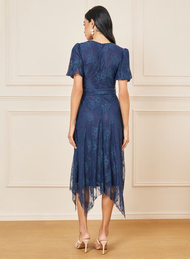 ستايلي فستان ميدي بحافة غير متماثلة الطول مع حزام - Image 4