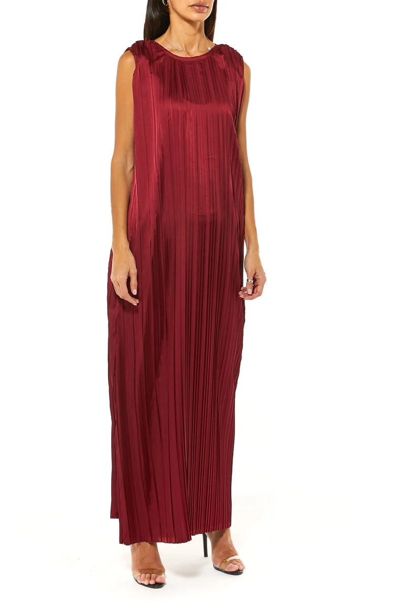 Moistreet Crew Neck Maxi Dress