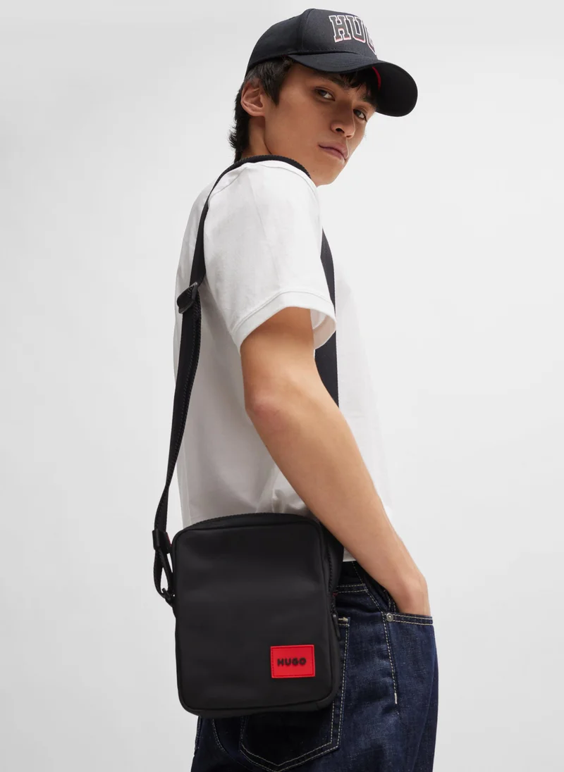 HUGO Reporter bag with red logo patch