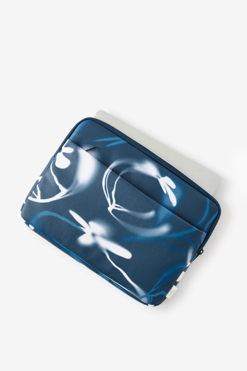 Typo Pro 14 Inch Laptop Case