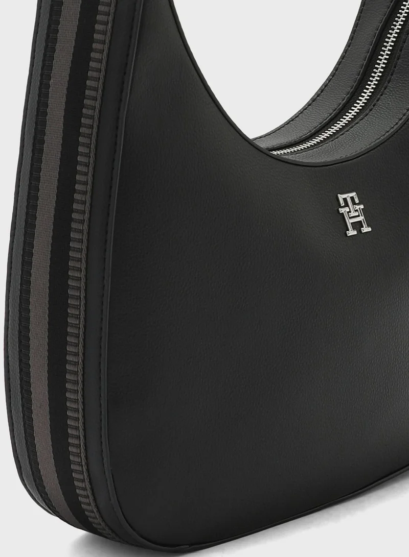 TOMMY HILFIGER Essential Crossbody Bag