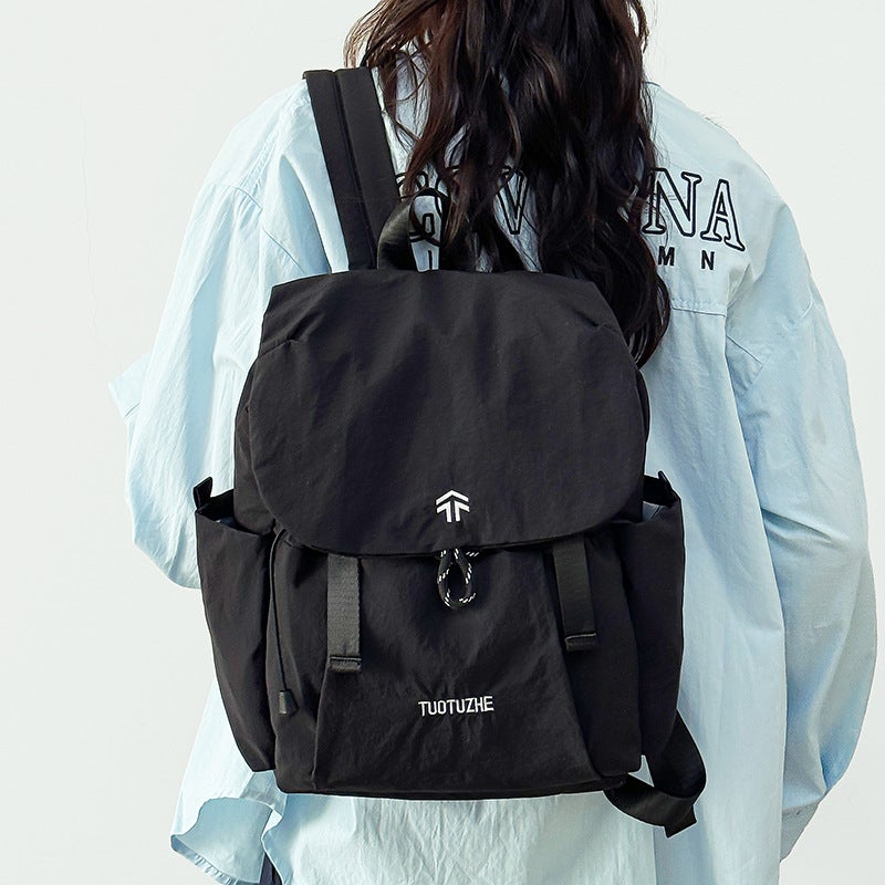 2026 New Outdoor Lightweight Large Capacity Travel Hiking Backpack for Women - Image 4