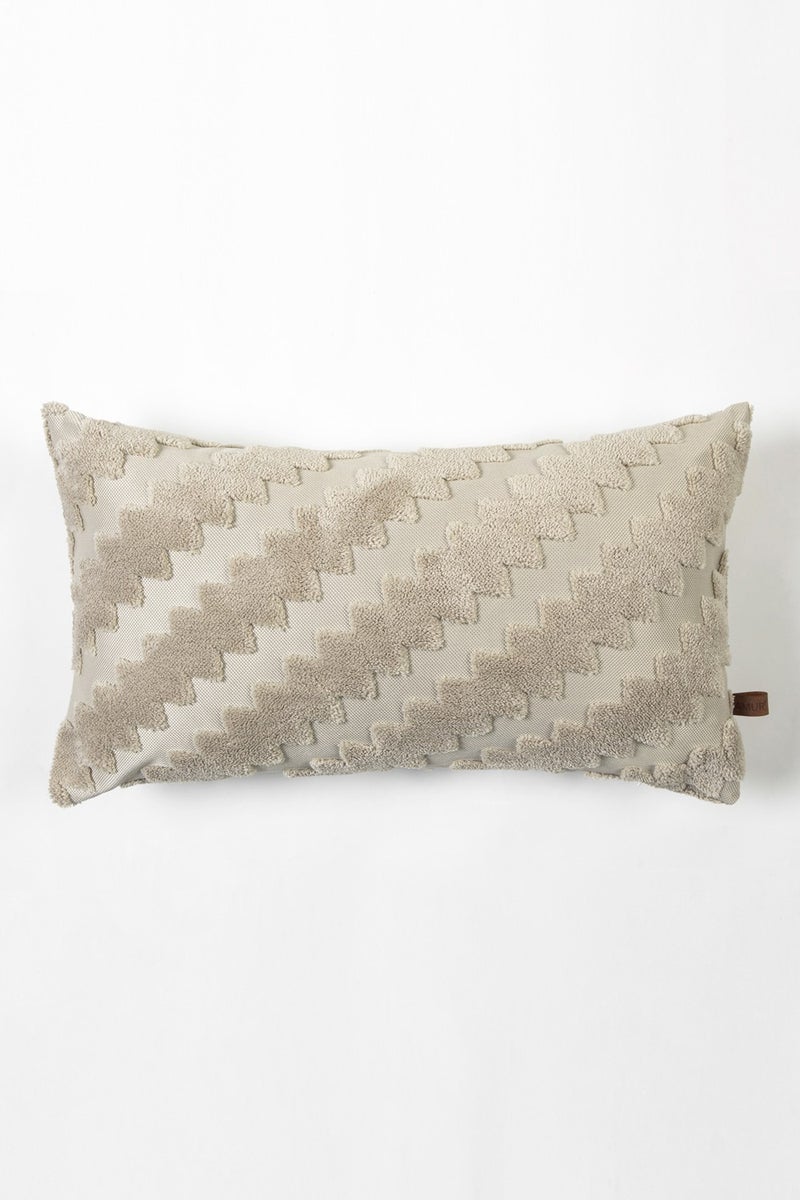 Dough Bohemian Special Design Punch Punch Pattern Rectangular Decorative Throw Pillow Cover Zigzag Natural - Image 1