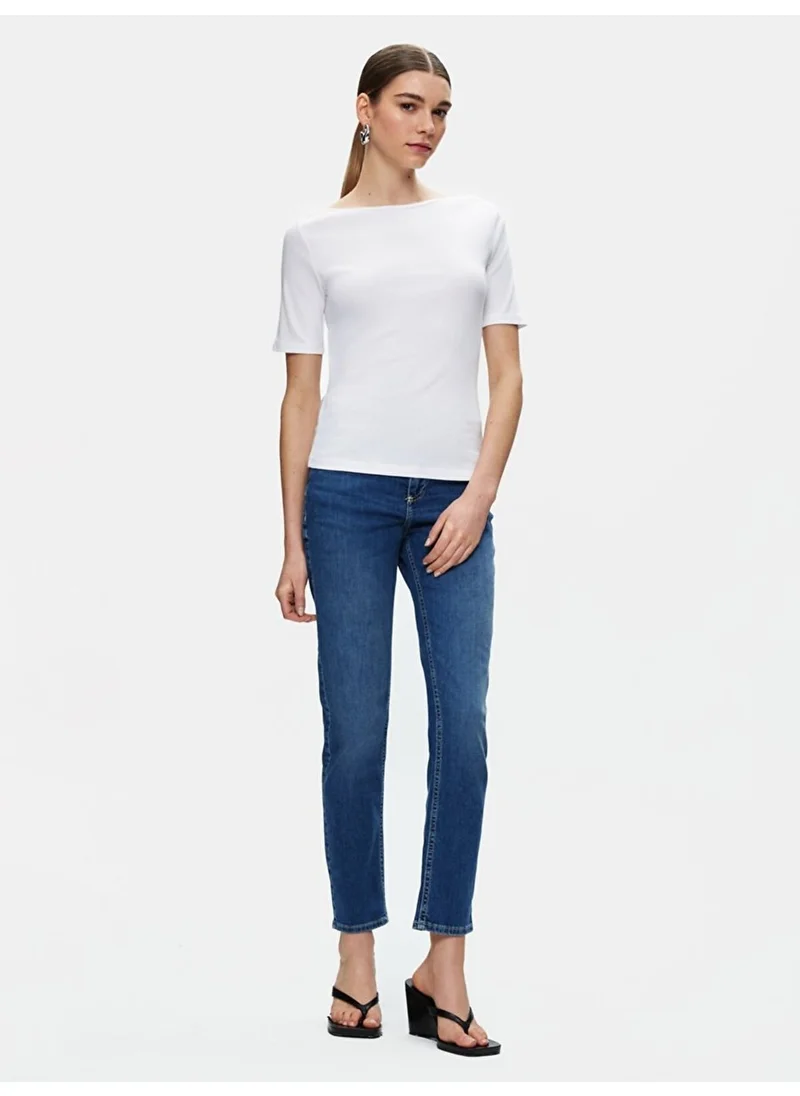 ال تي بي White T-Shirt