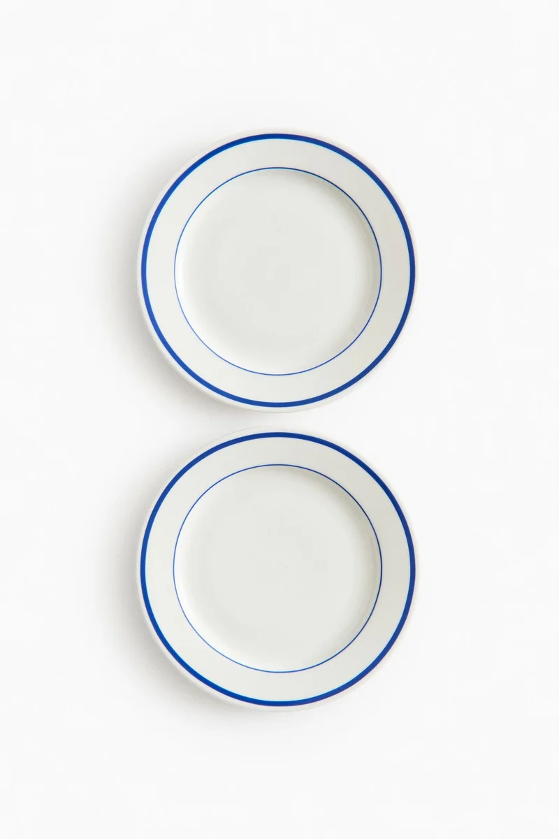 H&M 2-pack porcelain mid plates
