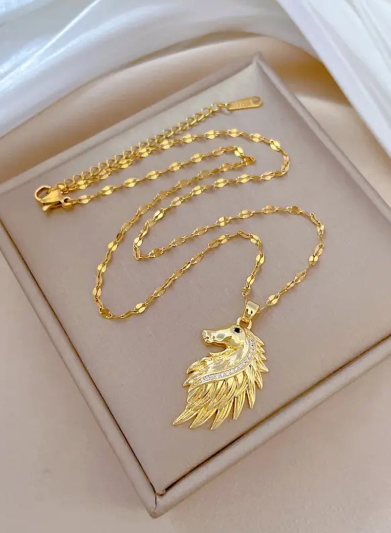 إيكوال سلسال نسائي مصنوع من الاستانلس ستيل مطلي باللون الذهبي - Image 2