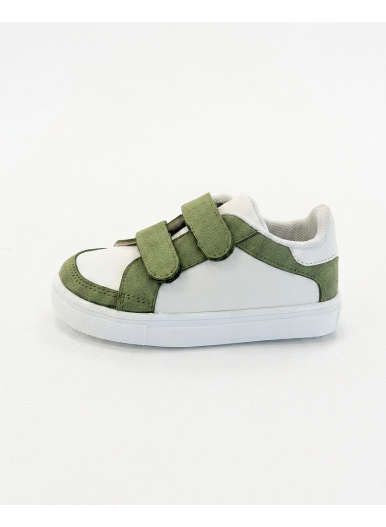 Junior Kids Green Sneaker - Image 3