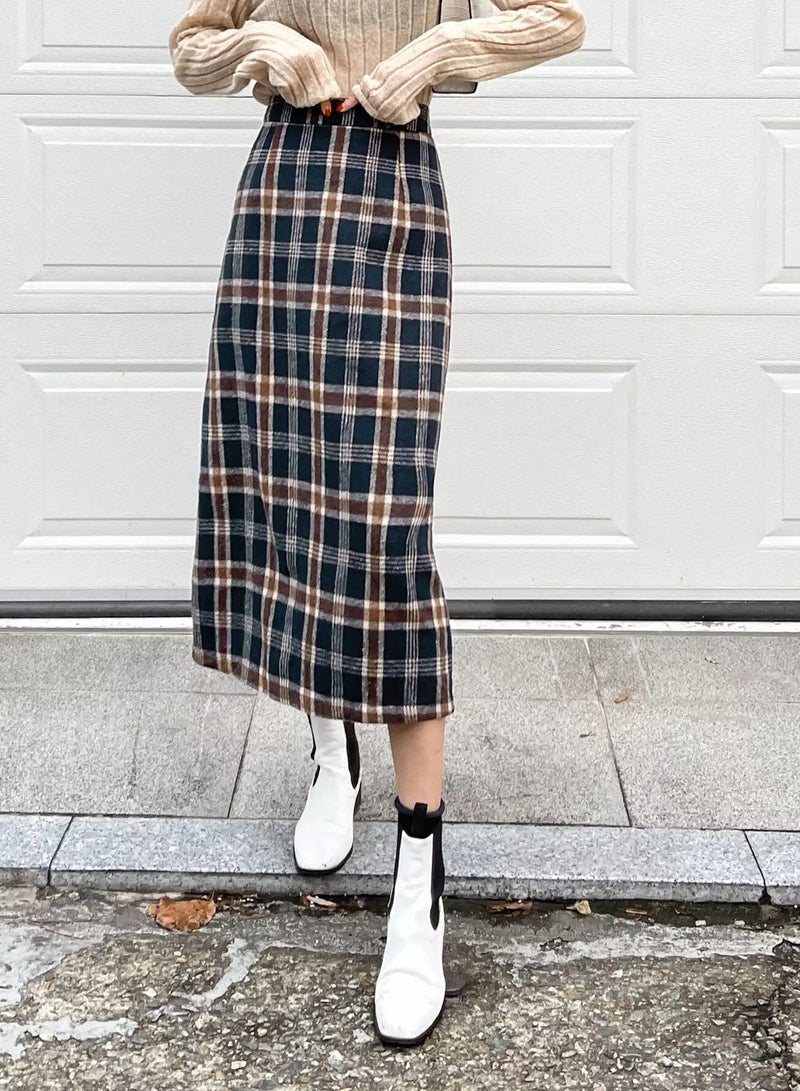 Plaid Print Split Back Skirt - Image 1
