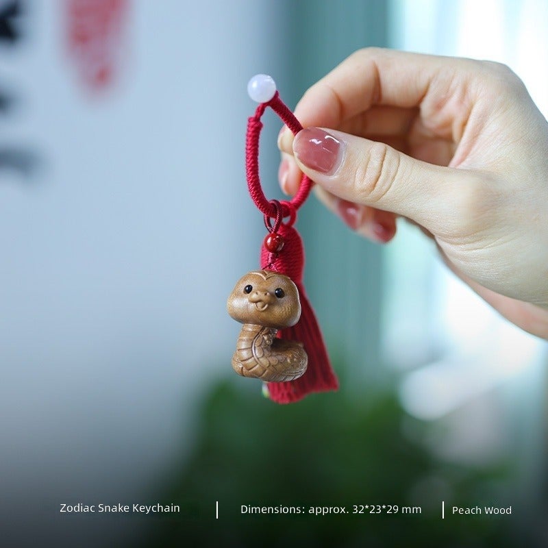 Cute Wood 12‑Zodiac Animal Keychain Pendant,Hand‑Carved Wooden Tassel Bag Charm Hanging Ornament Gift - Image 1