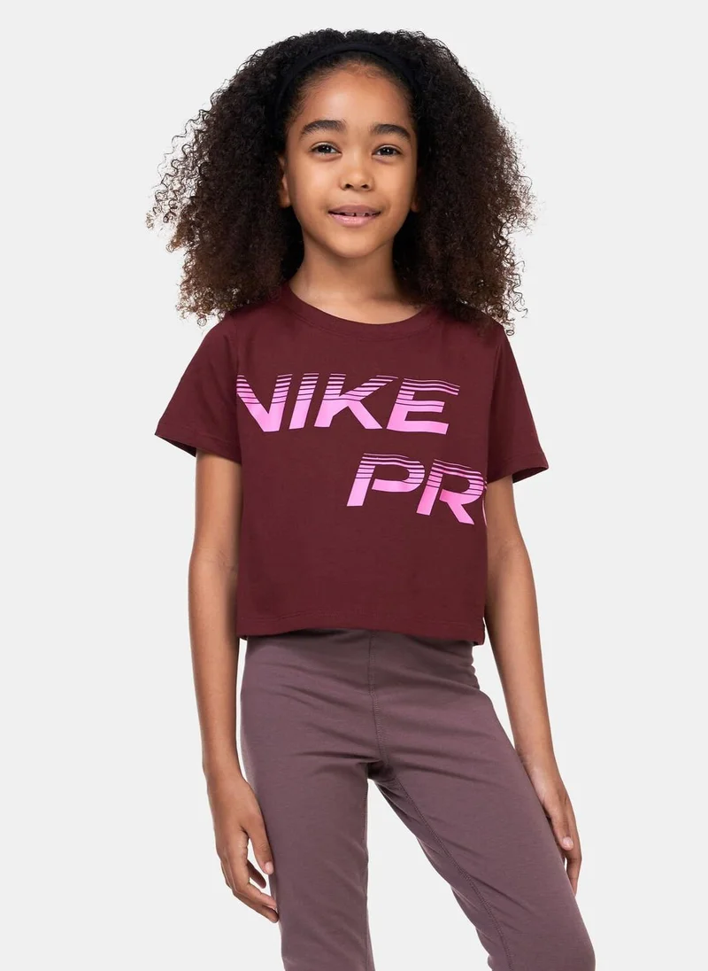 نايكي Kids' Dri-FIT Sport Essential+ Cropped Training T-Shirt (Older Kids)