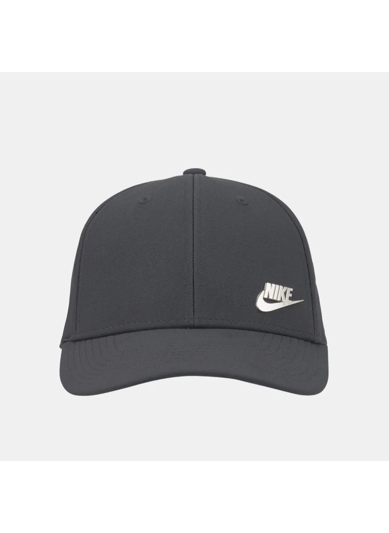 Nike Dri-FIT Club Structured Metal Logo Cap