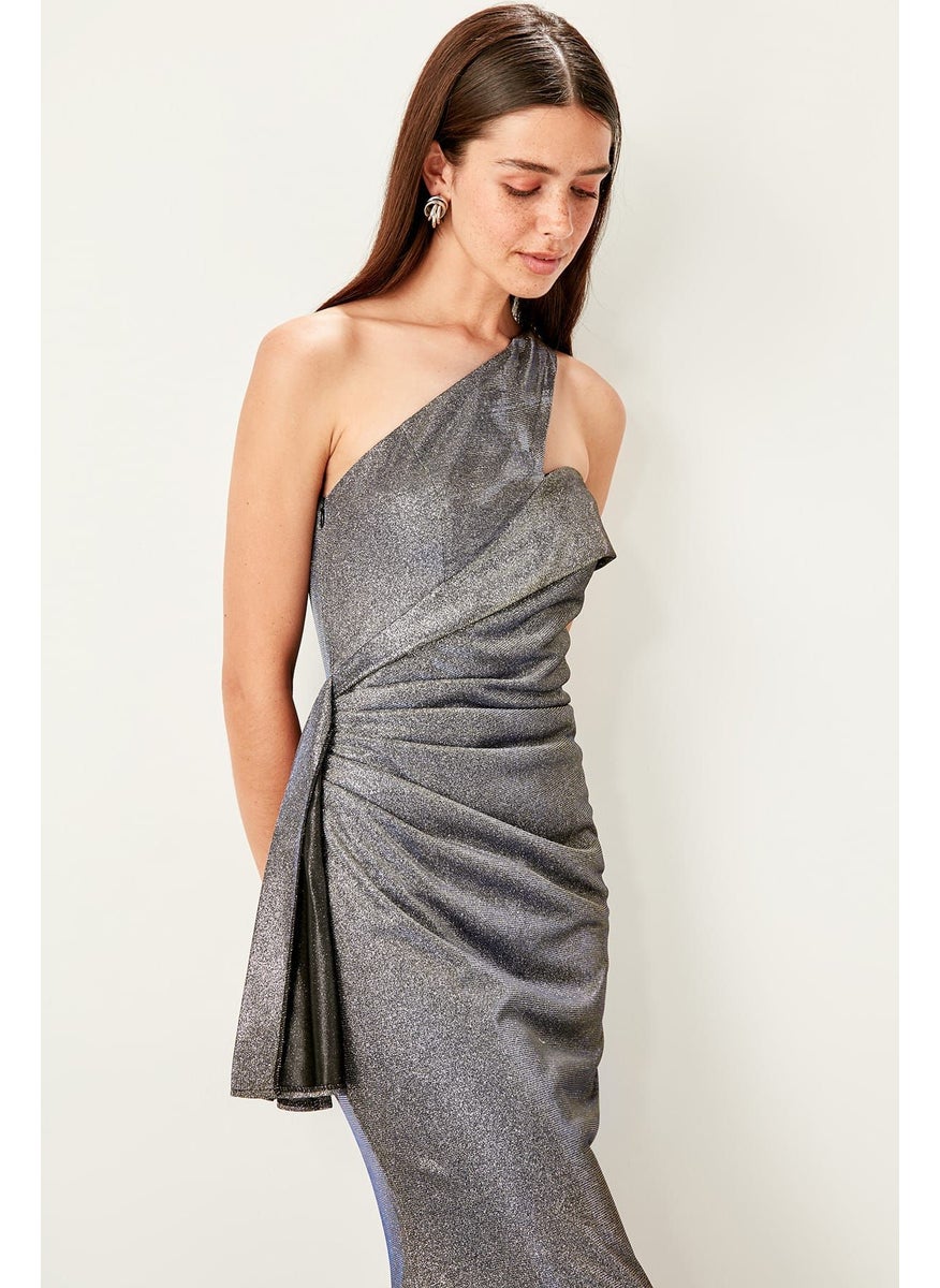ترينديول Cut Out Shimmer Dress  - Image 4