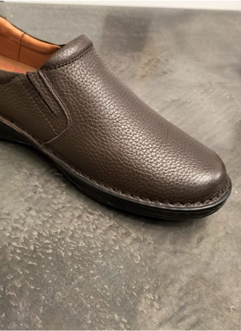 Generic - Hand Made shoes with comfort rubber sole and Medical Brush - Image 1