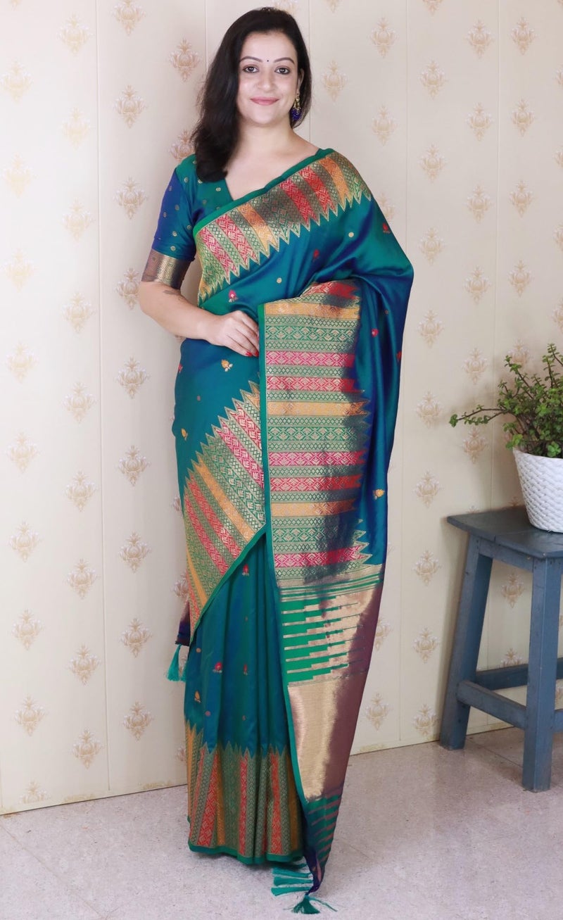 SGF11- Women's Kanjivaram Pure Soft Silk Handloom Saree Pure Golden Zari With Blouse Piece (Rama Green) - Image 2