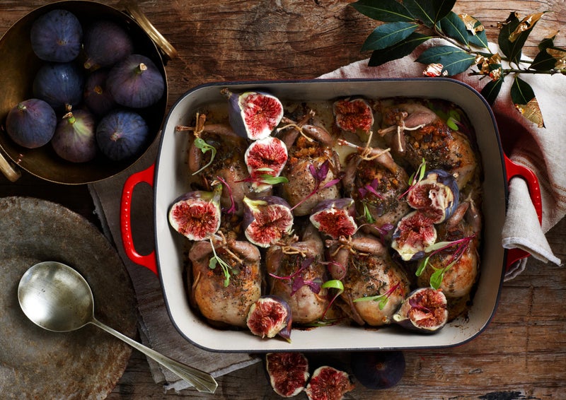 Le Creuset Enameled Cast Iron Signature Rectangular Roaster, 5.25 qt. (11.7" x 16.8"), Cerise - Image 4