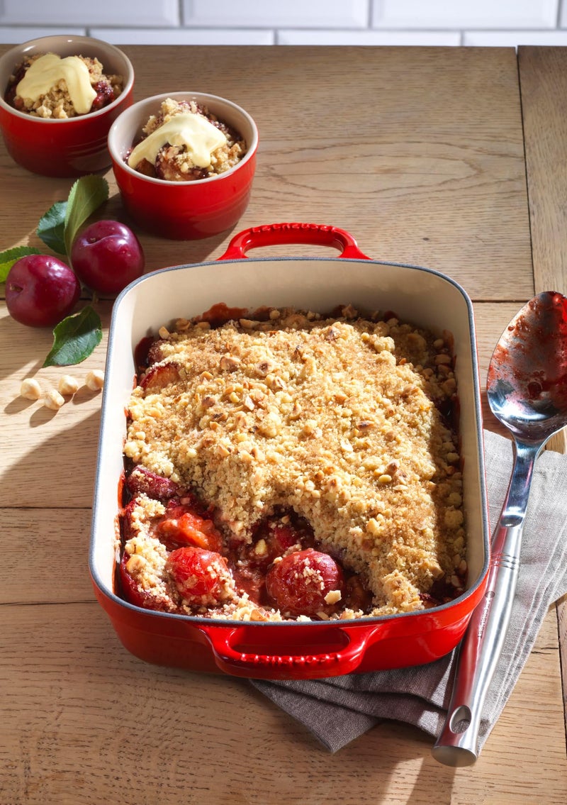 Le Creuset Enameled Cast Iron Signature Rectangular Roaster, 5.25 qt. (11.7" x 16.8"), Cerise - Image 5