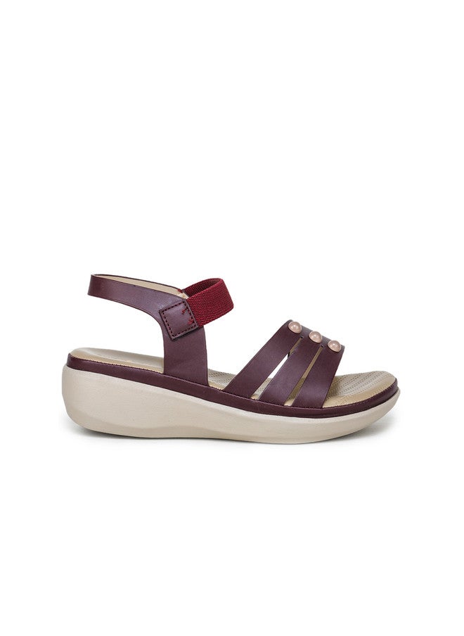 She Zone Maroon Wedge Heels Sandals for Women - Image 4