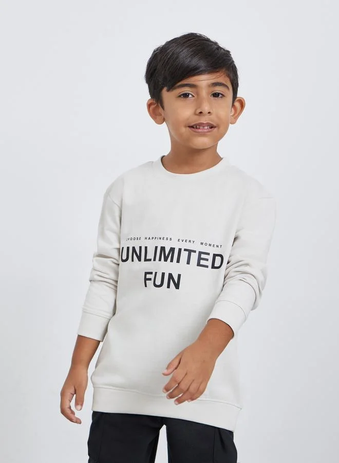 Styli Styli Boys Off White Graphic Print Relaxed Fit Sweatshirt