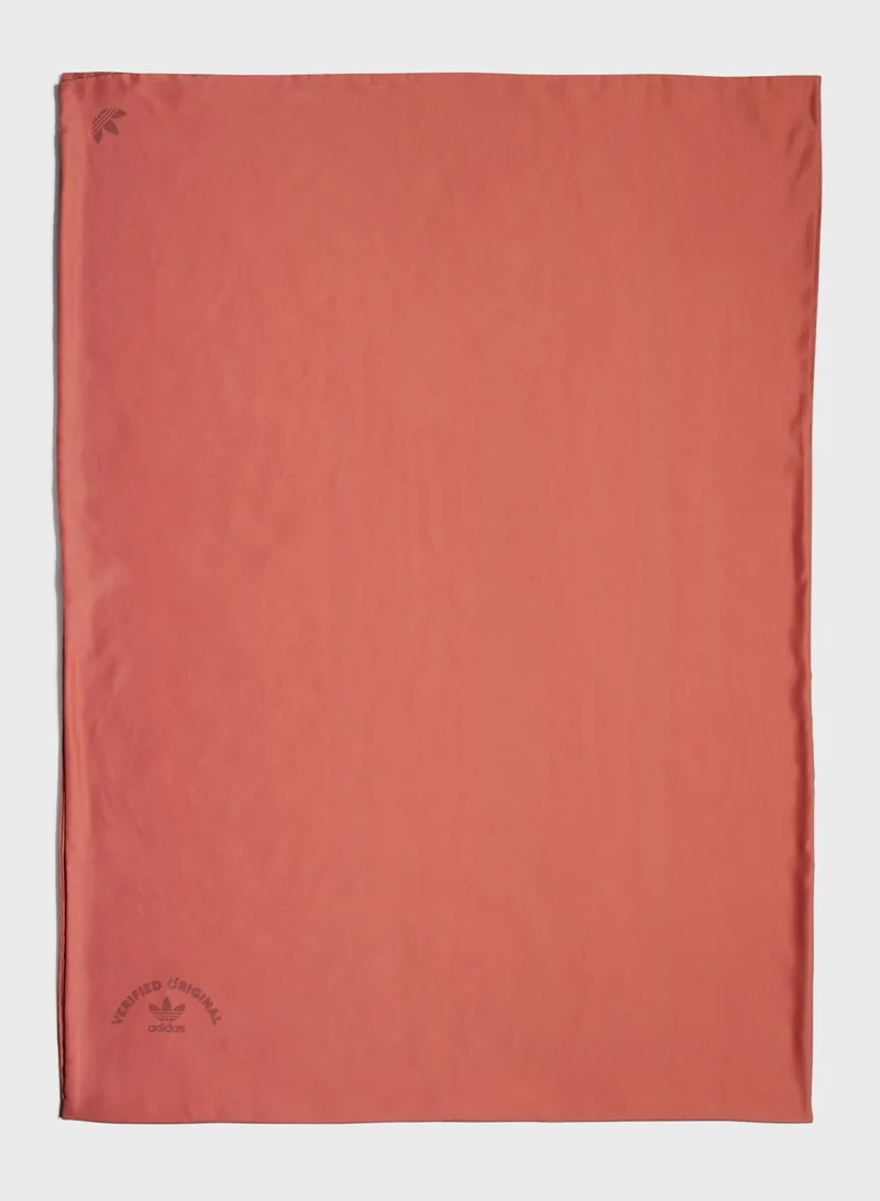 adidas Originals Trefoil Scarf