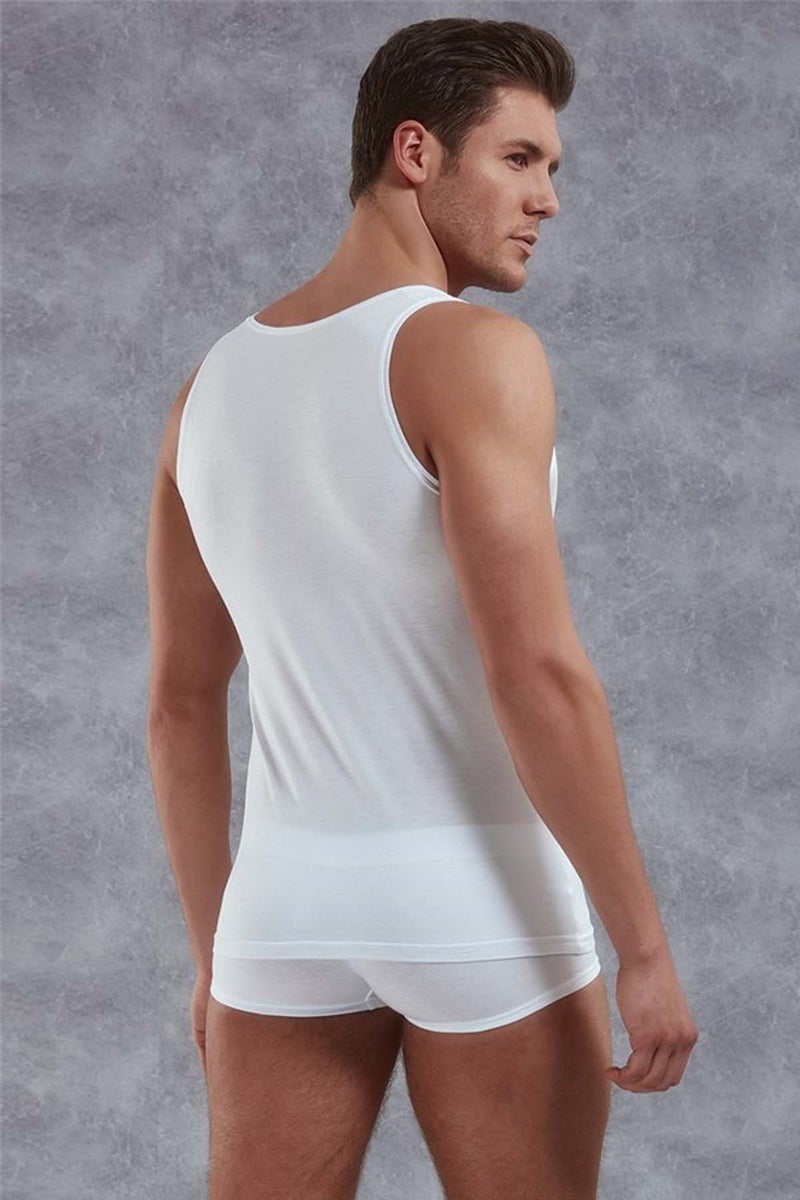 Doreanse White Male Athlete 2000  - Image 2