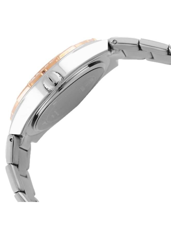 Guess Women's Watch W0729L4 - Image 2