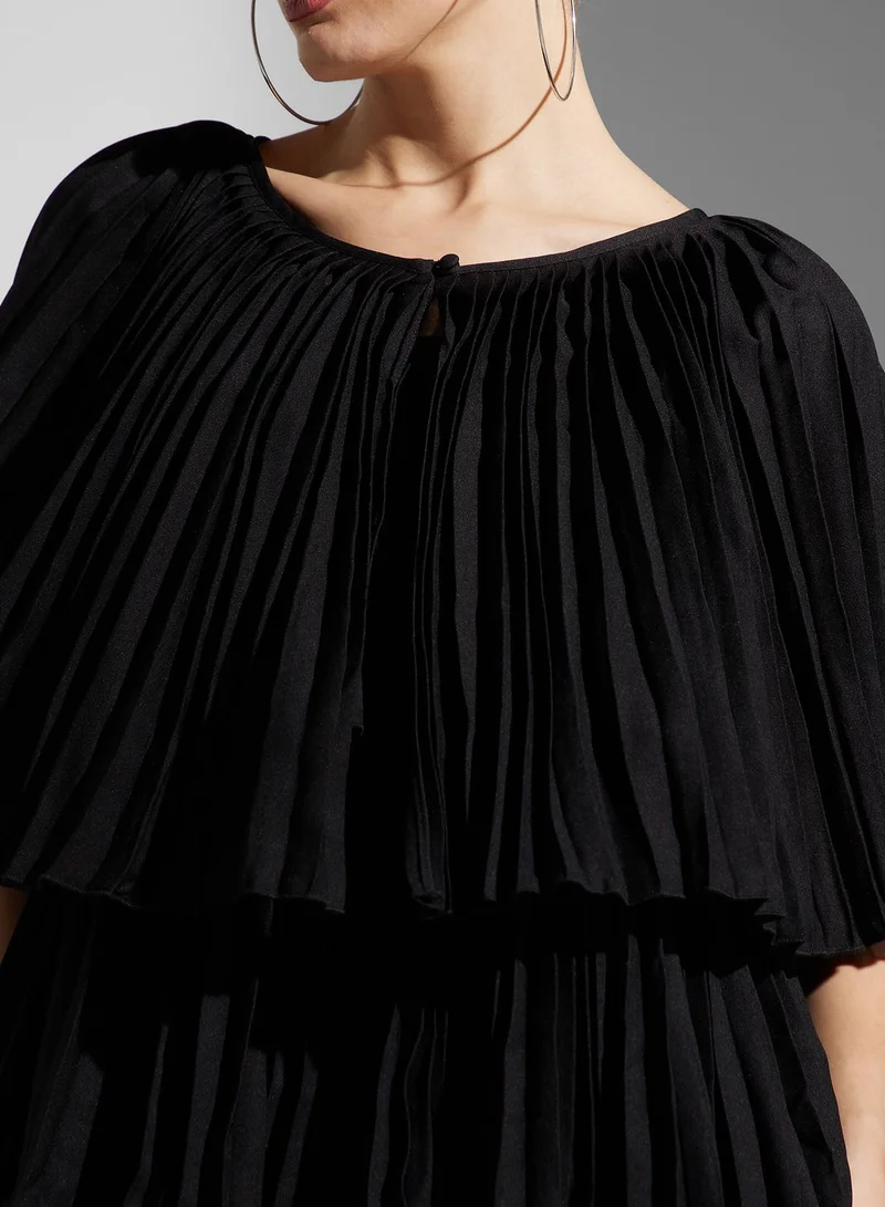 SINOIR Ruffle Plisse Dress