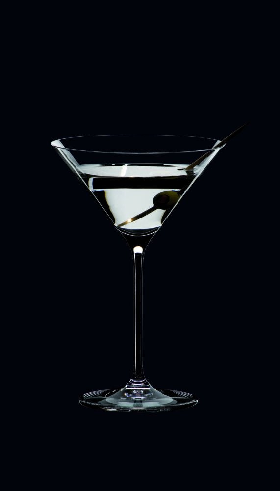 Riedel Vinum XL Martini Glasses (set of 2), Precision Blown Crystal Martini Glasses with Stem - Elegant Cocktail Glasses for Bar, 9.5oz, Machine Washable - Image 3