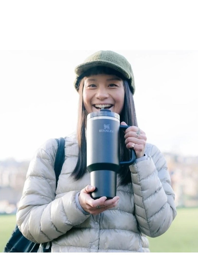 Quencher H2.0 FlowState Vacuum Insulated Tumbler – 40 oz Black Stainless Steel Travel Mug with Leakproof Lid & Reusable Straw – Double-Walled Thermal Insulation – Keeps Drinks Hot for 7 Hours & Cold for 24 Hours – Durable, Portable, BPA-Free, Ideal for Coffee, Water, Smoothies, Iced Tea & On-the-Go Hydration