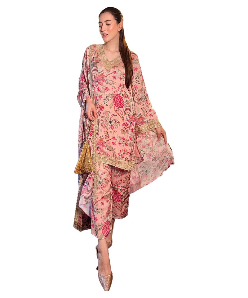 LookMark Women's Cotton Blend Kurta and Pant with Dupatta Suitable For Every Indian Occasion (AZ-LM-OG-KS2186-XL) - Image 1