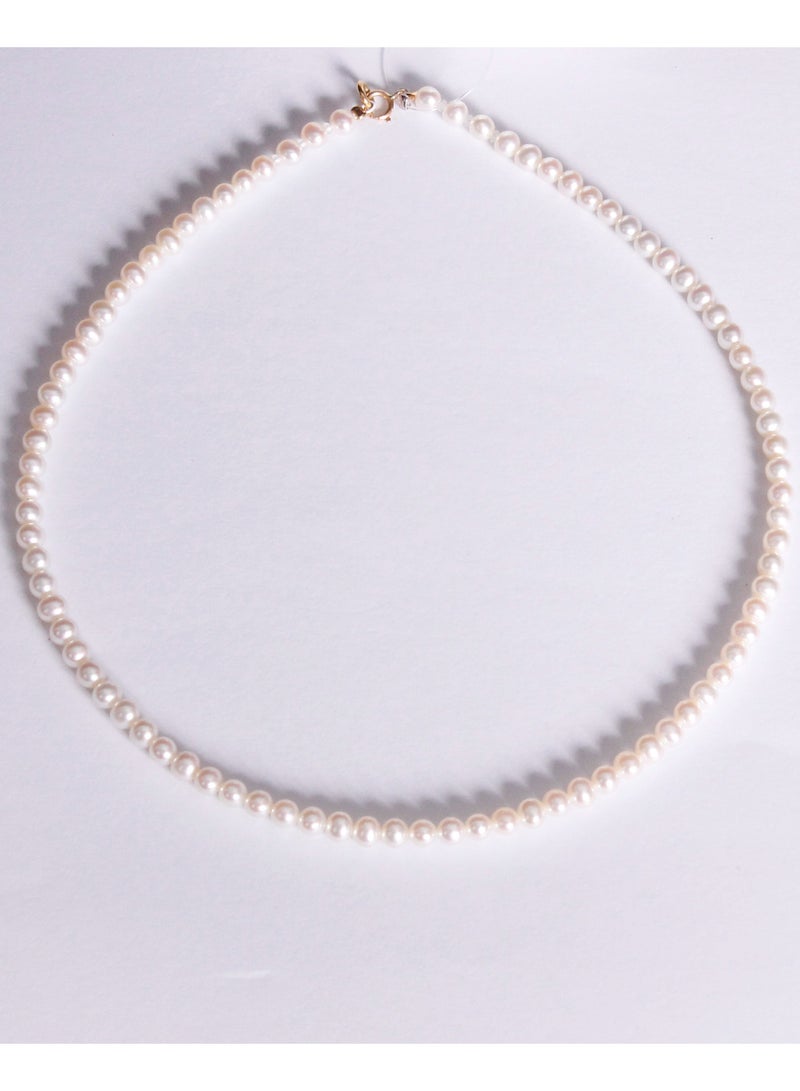 MIKURA KIDS Necklace 1st 32 Cm, Freshwater Pearls, A Quality, White Color, 4.0-3.5MM, 18KY  - Image 1
