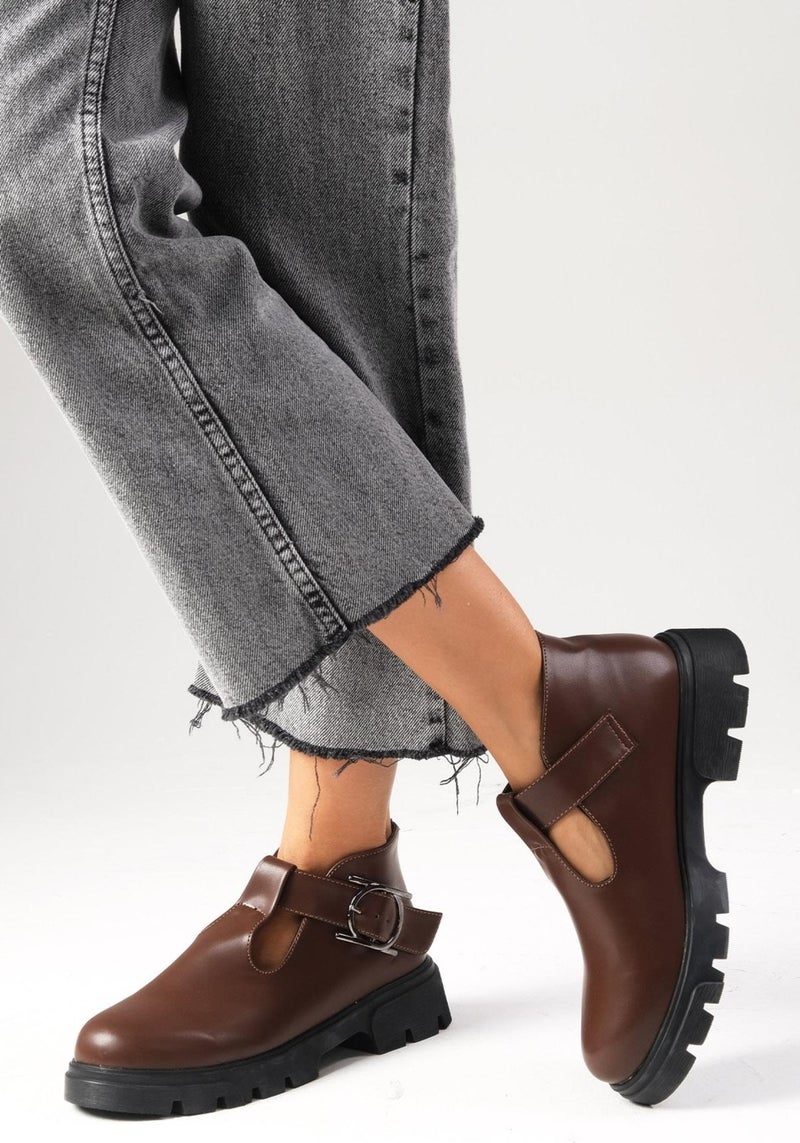 Mio Gusto Norma Brown Thick Soled Women's Loafer Shoes  - Image 3