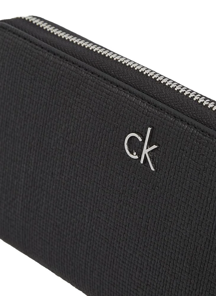 CALVIN KLEIN LARGE ZIP WALLET