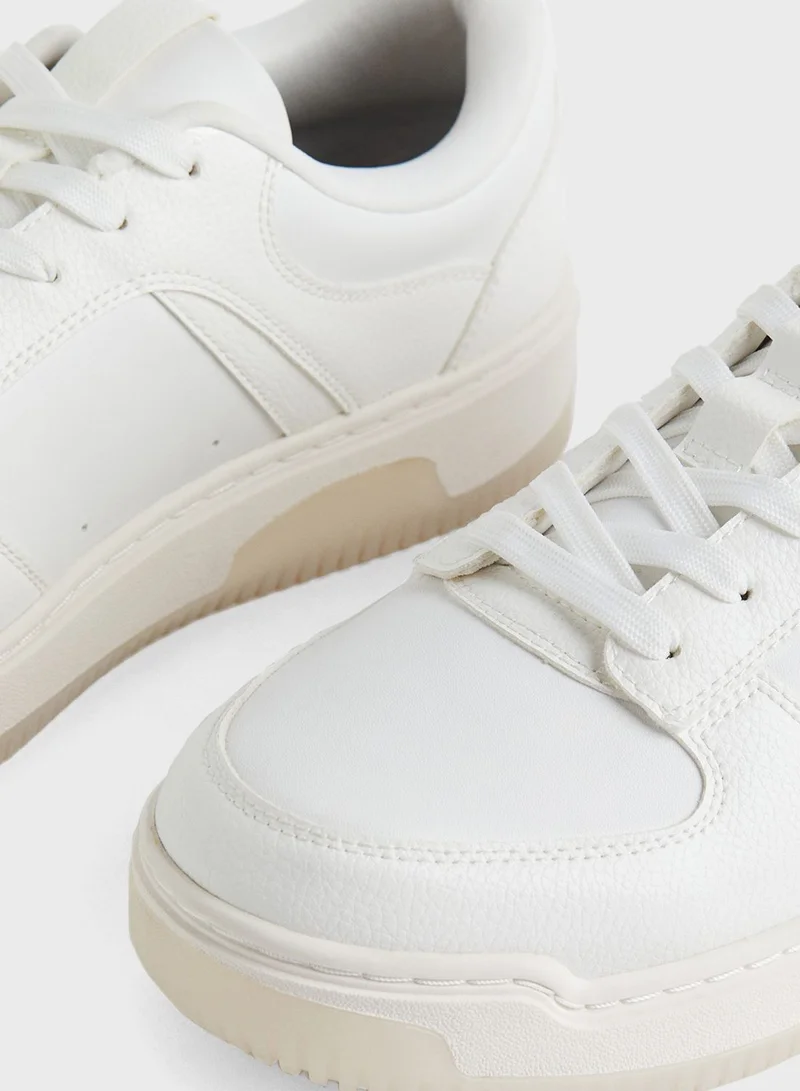 H&M Low Top Sneakers