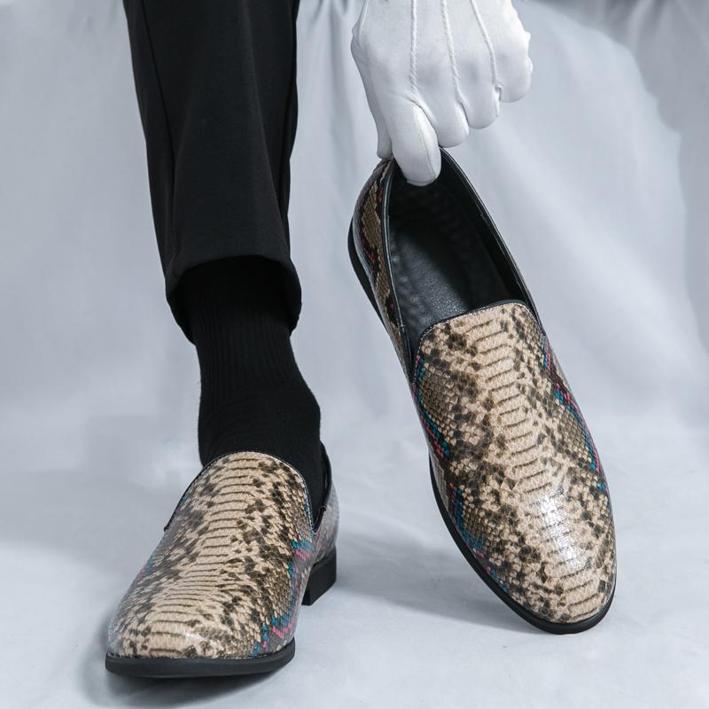Slip-On Loafers Men'S Business Casual Leather Shoes Tassel Autumn British Style High-End Wedding Groom'S Shoes Large Size - Image 4