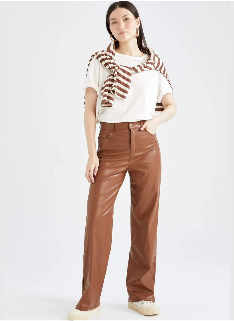 DeFacto Woman Wide Leg Woven Trousers