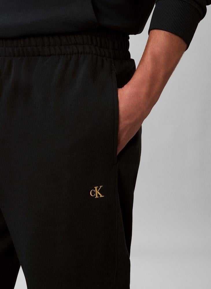 كالفن كلاين جينز بنطال رياضي بتصميم تيري مونوجرام - Image 4