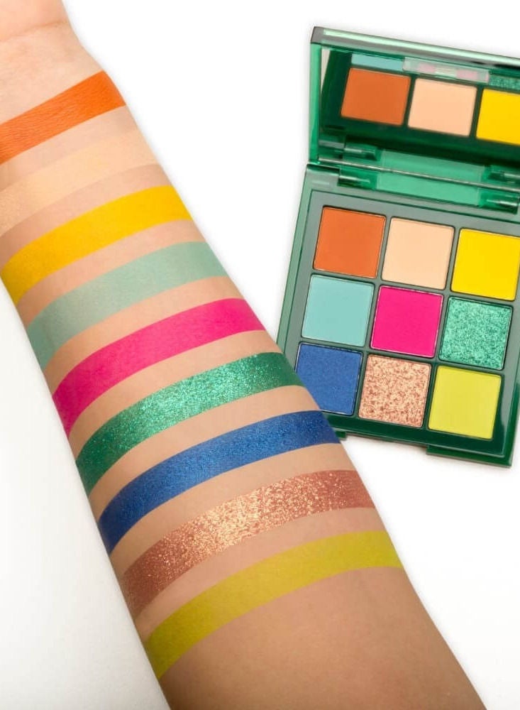 BOLVER Eyeshadow Palette With 9 Shades E02 - Image 2