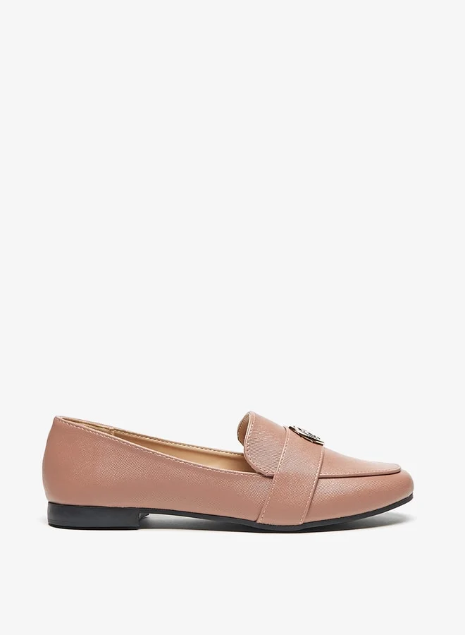 فلورا بيلا من شو إكسبرس Textured Slip-On Loafers with Metal Accent
