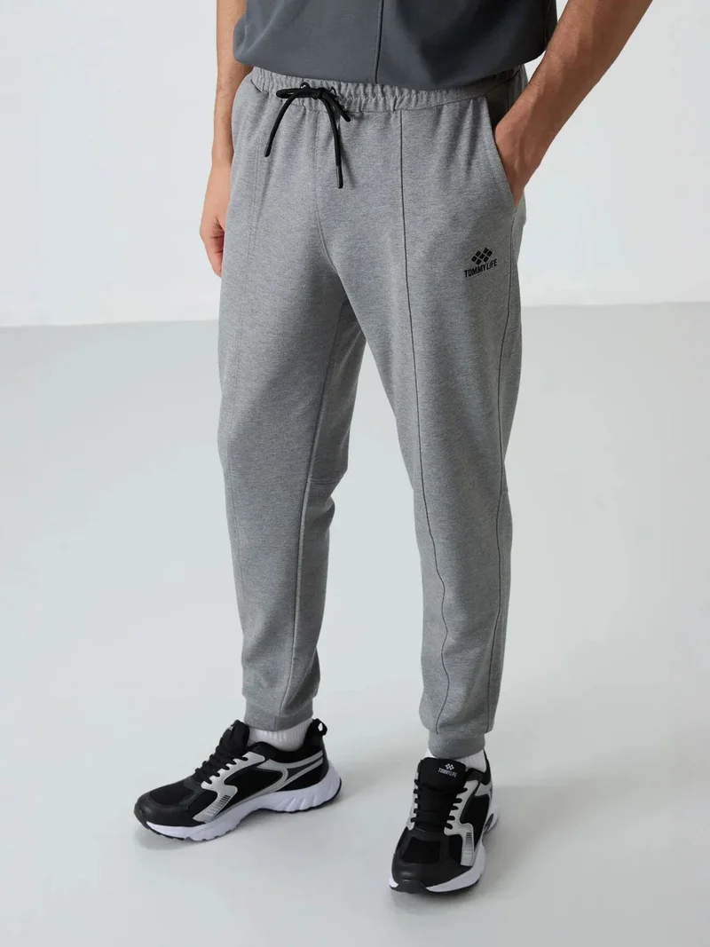 تومي لايف TOMMY Men's Fleece Jogger Sweatpants