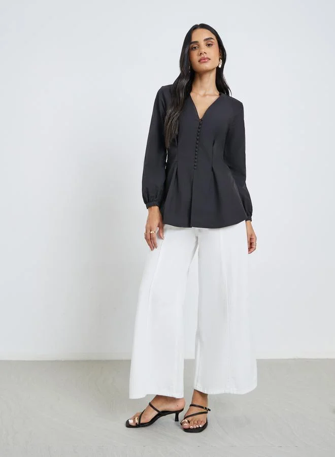 Styli Styli Solid Balloon Sleeve Buttoned Blouse