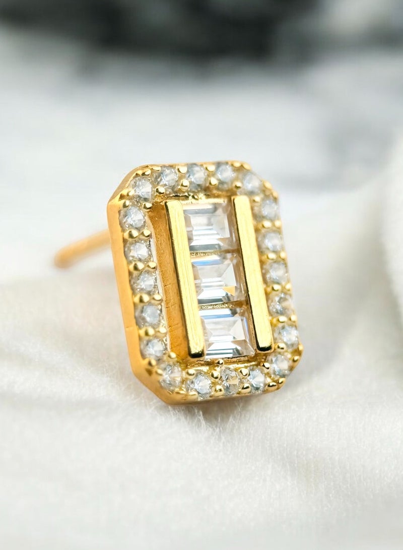 zilara Precious Rect Pave Stud Earring - Image 5