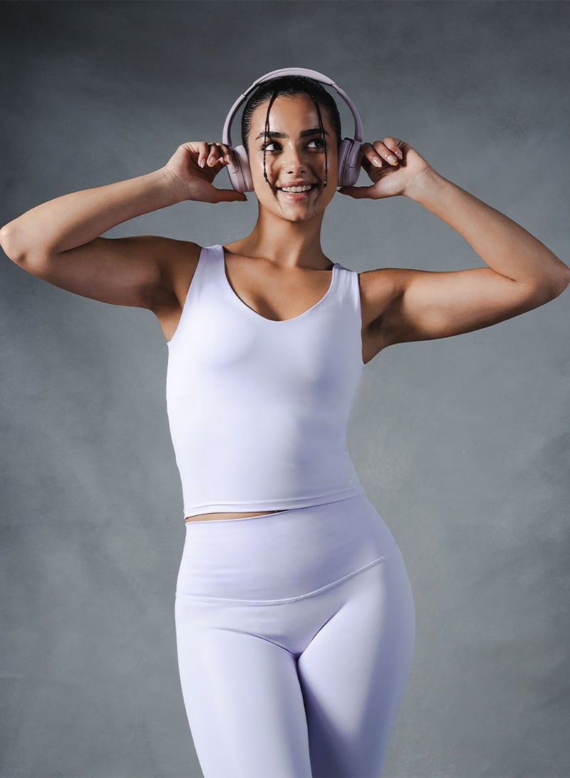 Beyond Sportswear Women's Lilac Sleeveless Top - Image 1