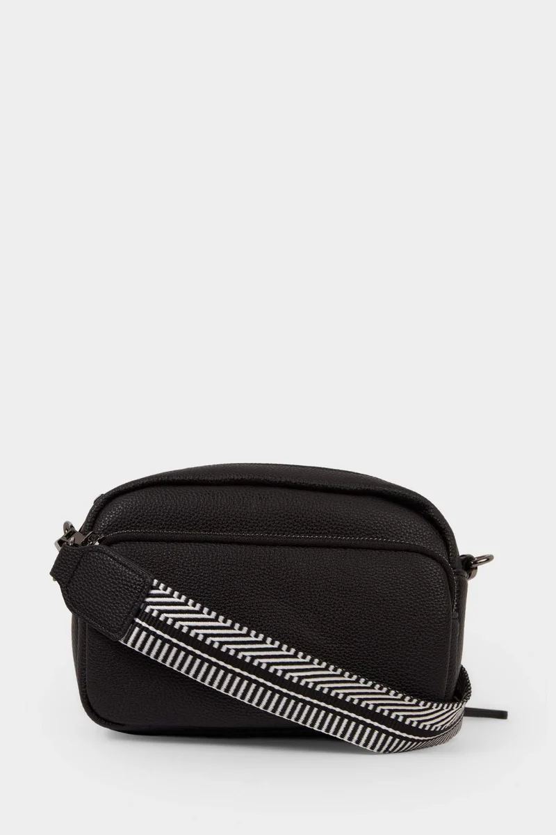 DeFacto Crossbody Bag