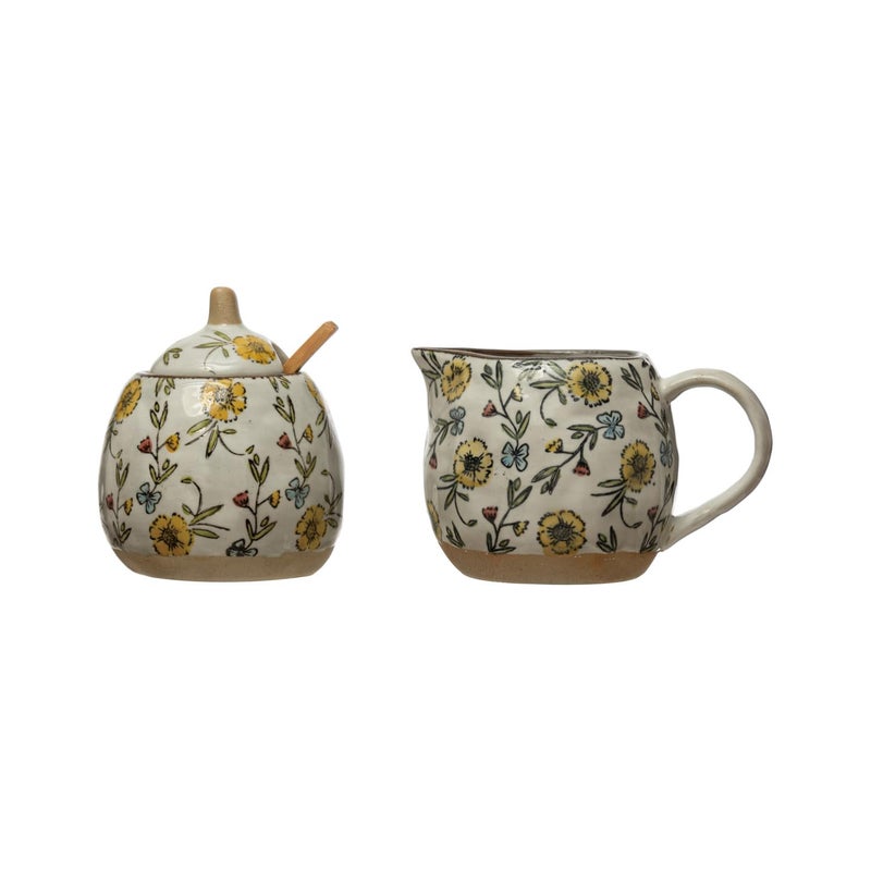 Creative Co-op Creative CoOp HandPainted Spoon and Lid Stoneware Creamer Set of 3 Sugar Pot 9 L x 4 W x 4 H Multicolor 