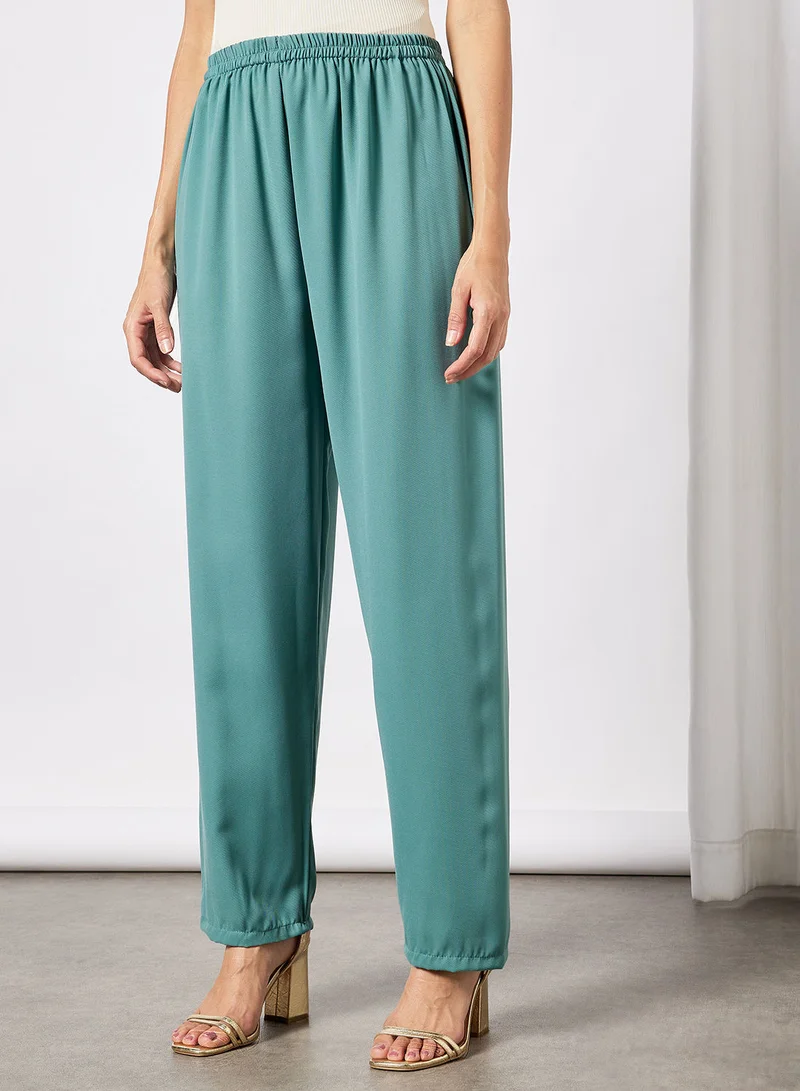 HANA & SARA 2 Piece Modest Set Of Top With Pants And Sheila