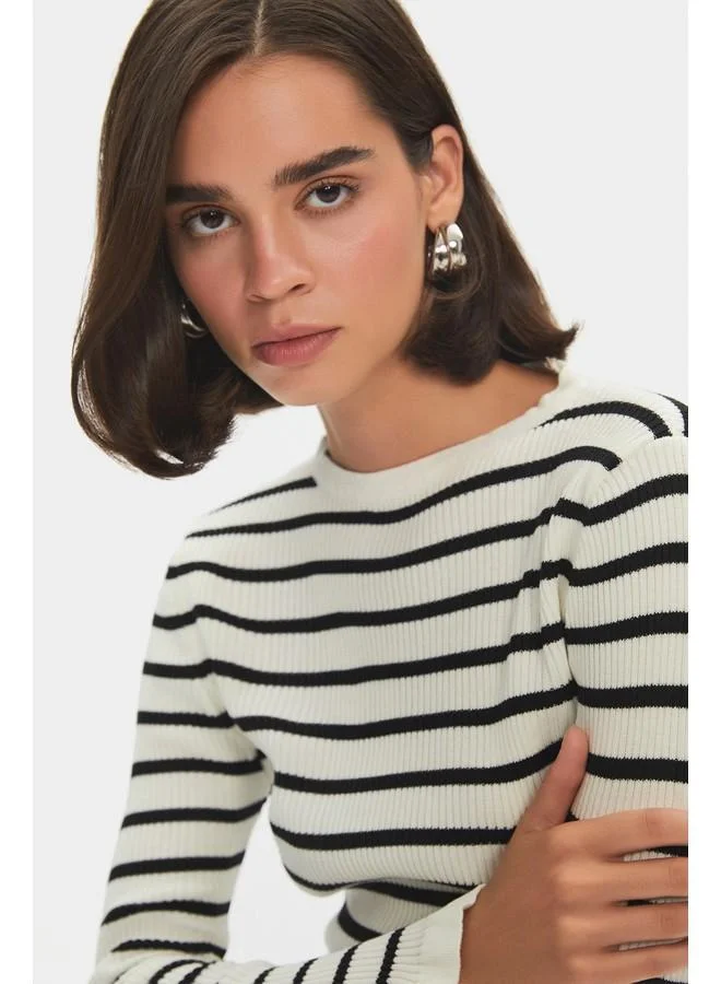 JUNE June Women Striped Knitwear Sweater Skirt Set with Buttoned Sleeves White