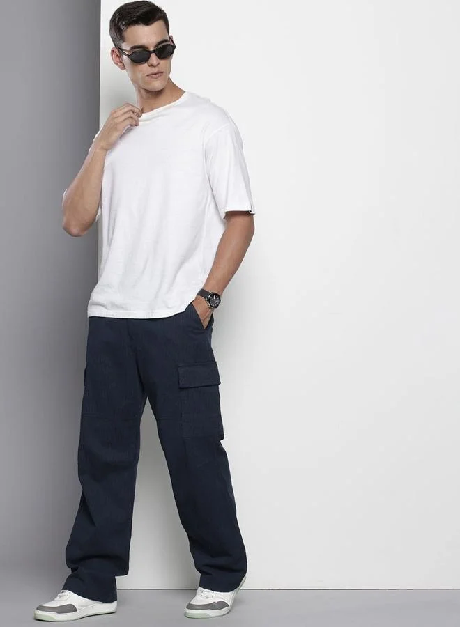 Men Relaxed Fit Mid Rise Cargo