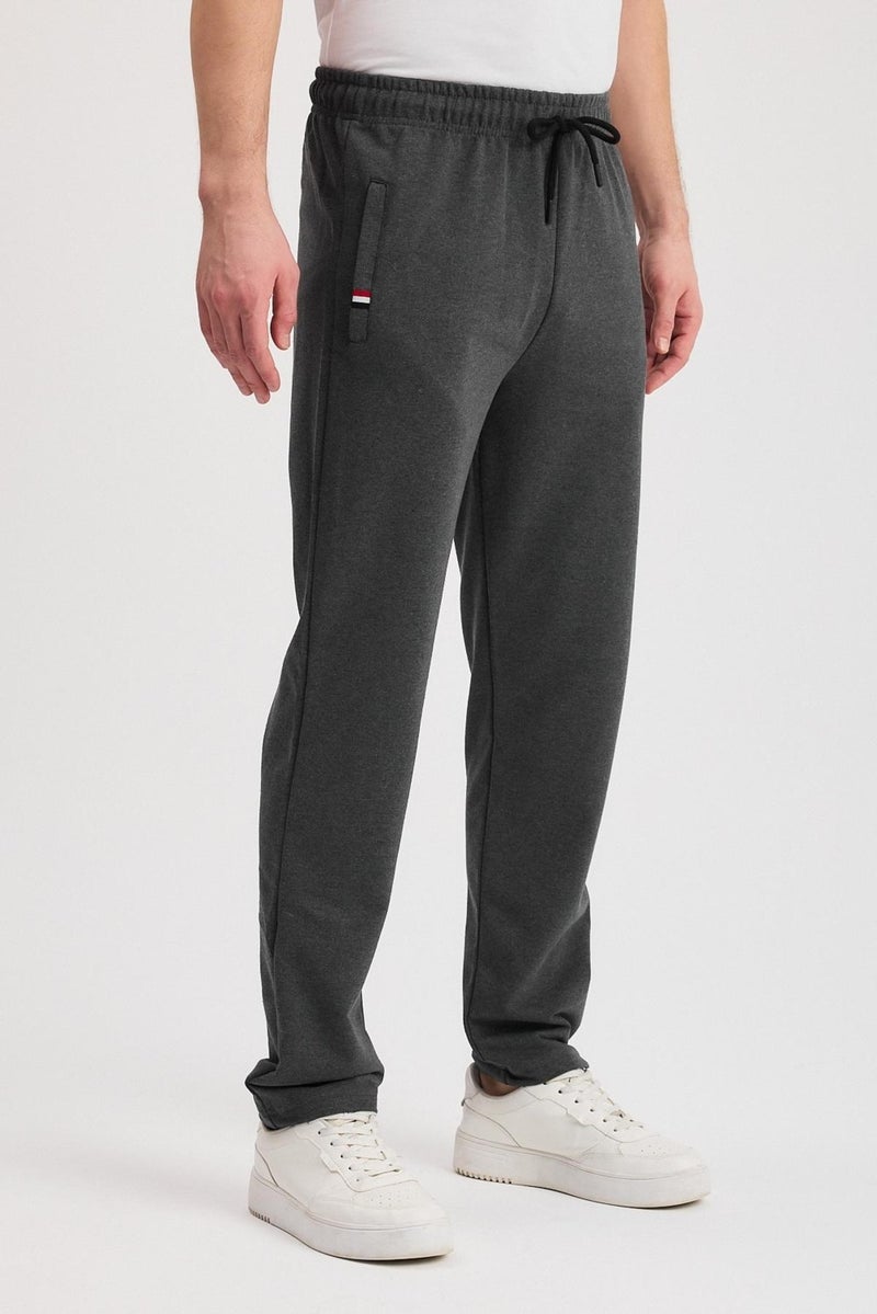 mmetalic Anthracite Men's Zippered Pocket Embroidery Detailed Straight Leg Relaxed Cut Casual Sweatpants  - Image 3