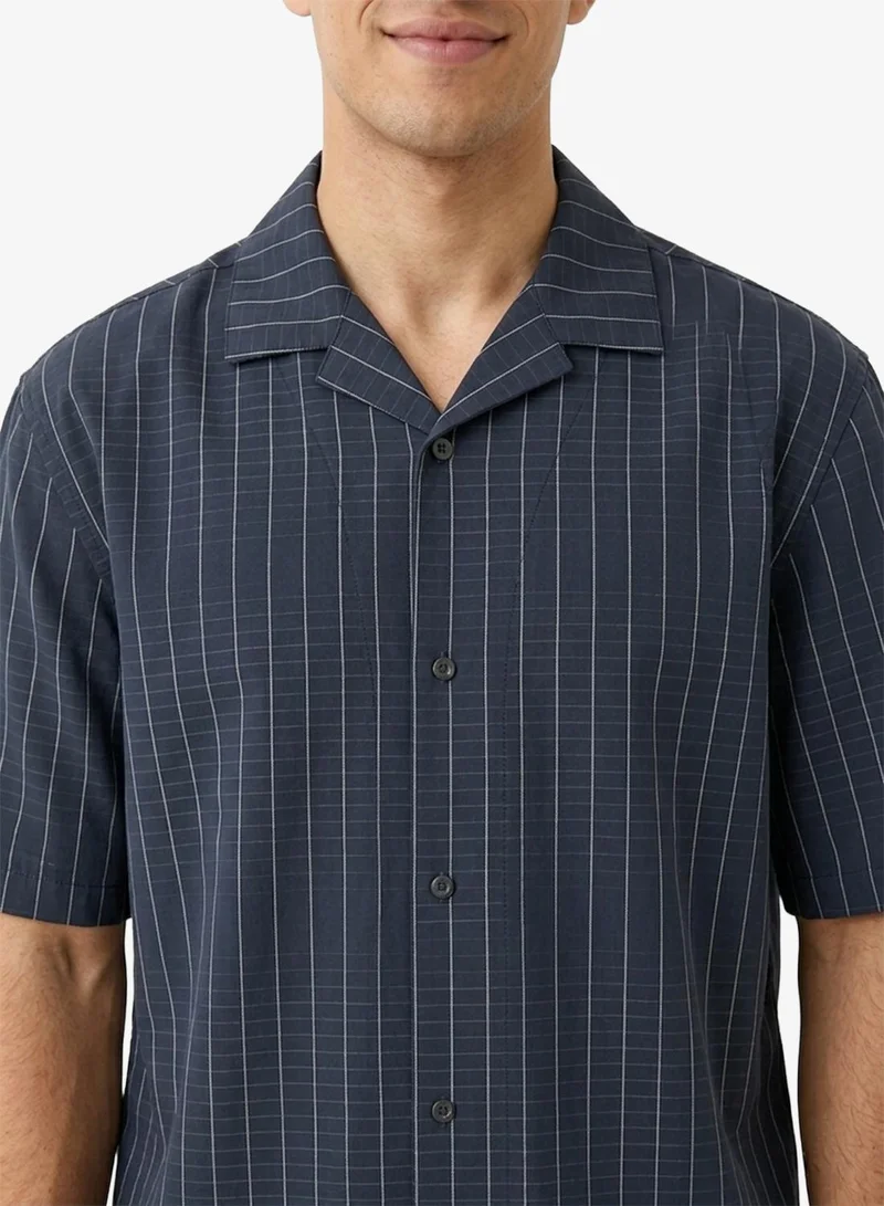CALVIN KLEIN  Striped Crew Neck Shirt for Men | Best Price UAE