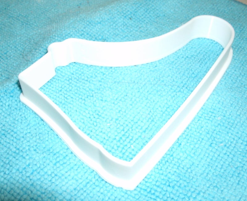 YNGLLC SHOES OUTLINE SNEAKERS SKATING SPORTS COOKIE CUTTER BAKING TOOL USA PR668 - Image 5